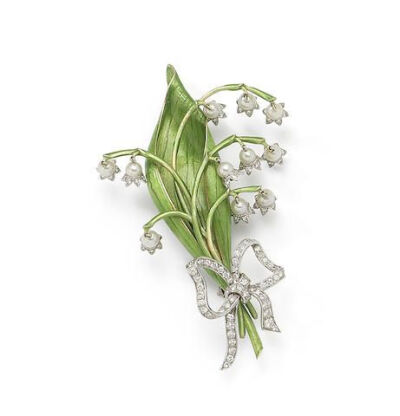 Lily of the valley铃兰珠宝，在西方文化中，铃兰的花语象征阖家美满、婚姻幸福，是“拥有幸福”的象征，曾是沙皇尼古拉斯二世的妻子Alexandra Feodorovna最爱的花种。 ​​​