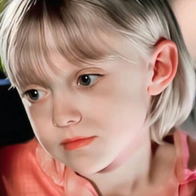 《我是山姆》虽然是2001年的电影，但依然很感动！七岁的达科塔·范宁的灵气真绝