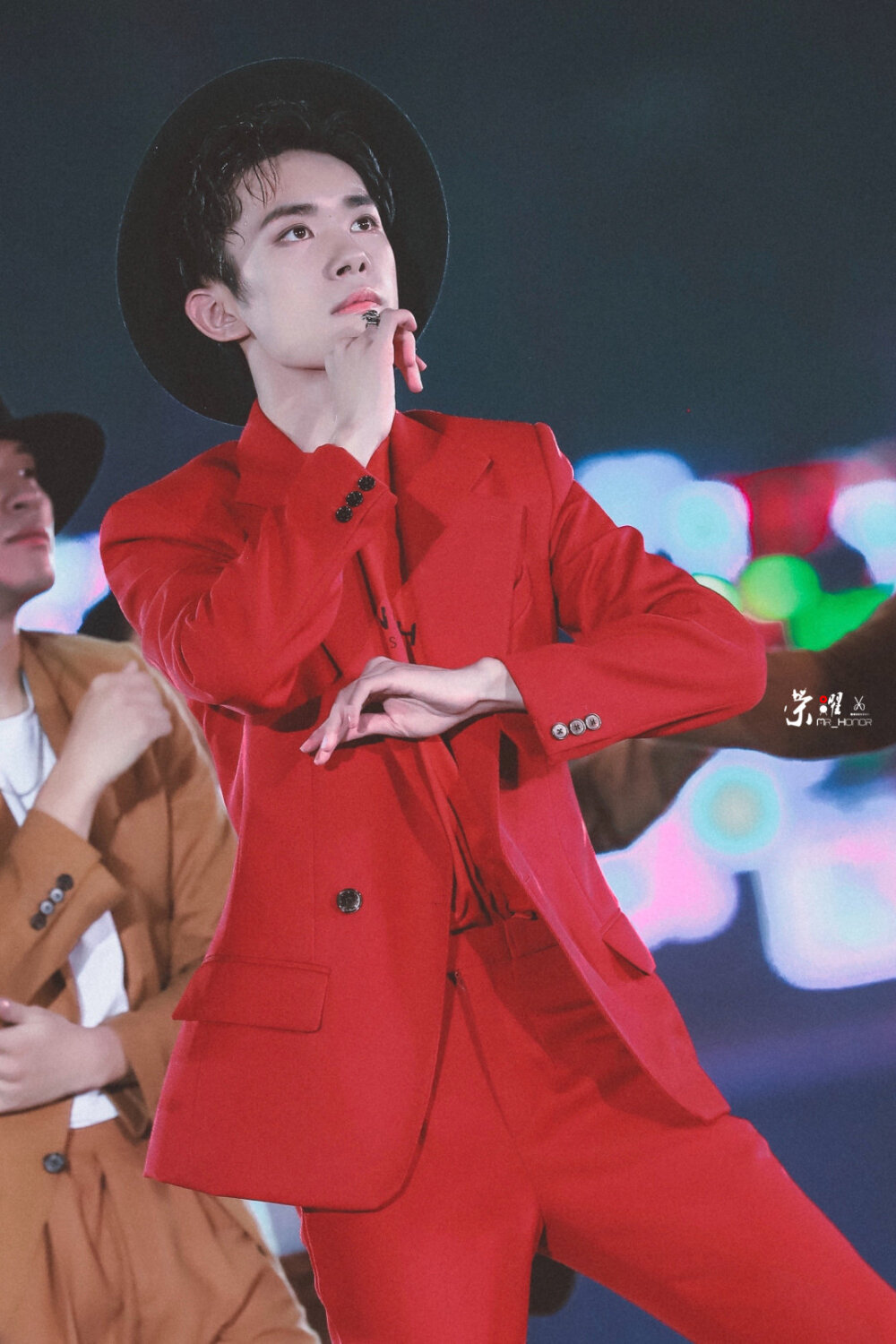 易烊千玺 #tfboys 六周年告白演唱会 舞蹈solo 高清