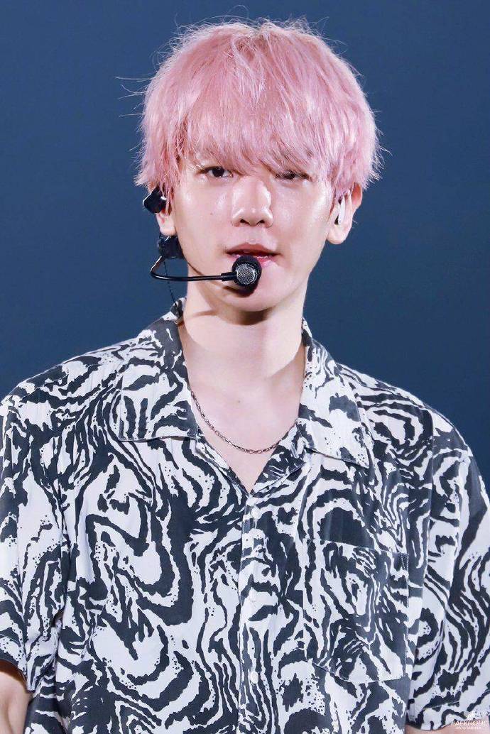 #边伯贤City Lights# 边伯贤超话 @baekhyunee7 190810/190811【B_more_0506/baekholic0506/lstrawberry_bbh】EXpℓOration in 香港