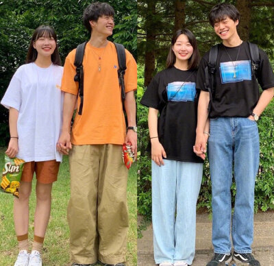 一对韩国情侣宽松休闲的Couple Look。 ​​​