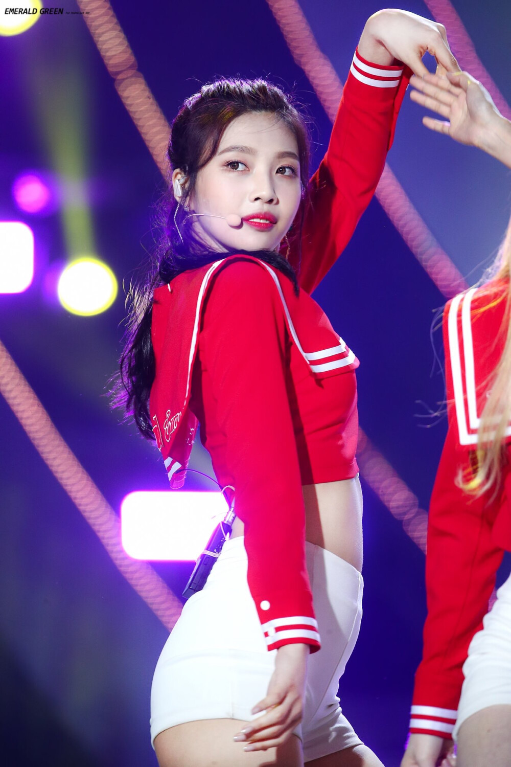 red velvet red favor 白干妈 joy 朴秀荣