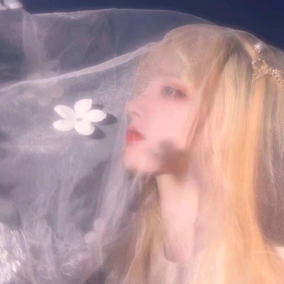 我所经历过的失望 想你 难过 撕心裂肺的痛 还有泣不成声的夜晚 我想你也全部都感受一遍