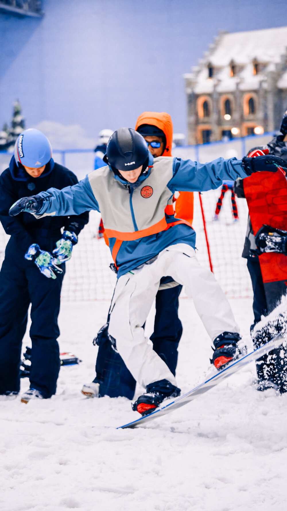 王一博酷盖滑雪