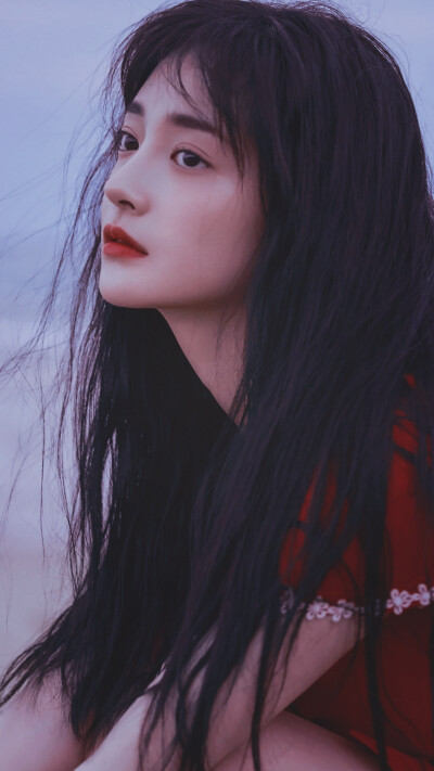 温执欢/周洁琼.