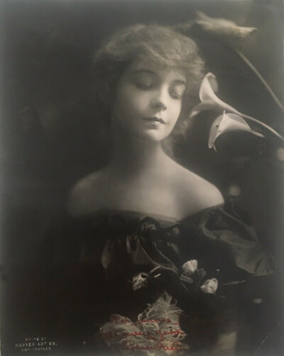  Lillian Gish