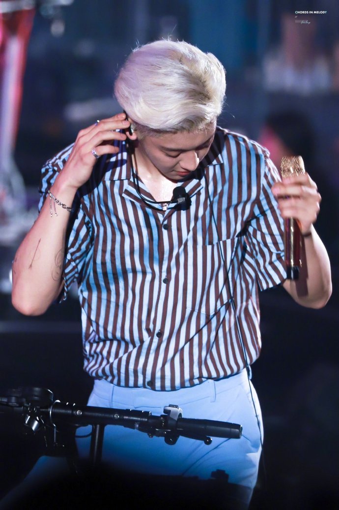 朴灿烈自作曲# #朴灿烈持帅行凶# 【ChordsinmelodY】推特更新 190719 EXpℓOration in Seoul Day- 1 