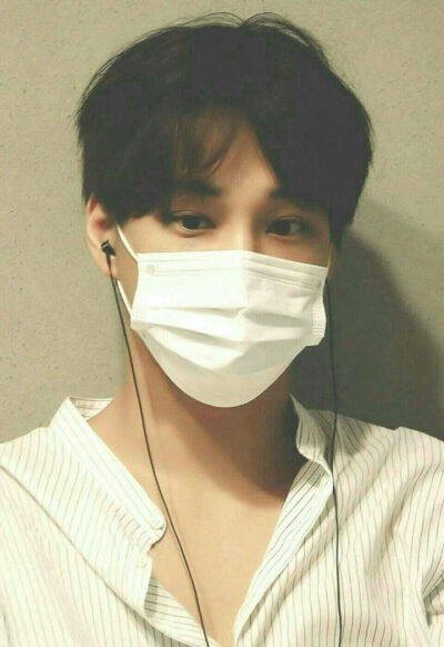 EXO kai
金钟仁