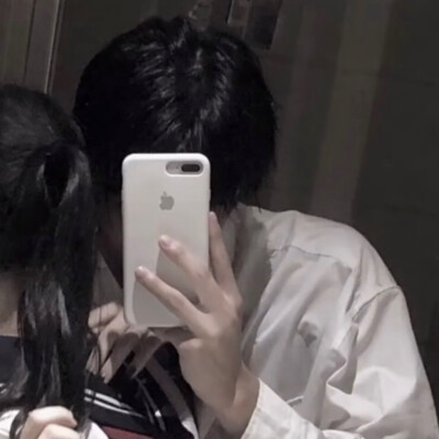 情侣头像
二传注明 妤妤