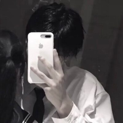 情侣头像
二传注明 妤妤