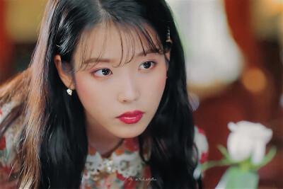 满月社长 ☽⋆ ​|IU 德鲁纳酒店
cr.Pink_MyEun