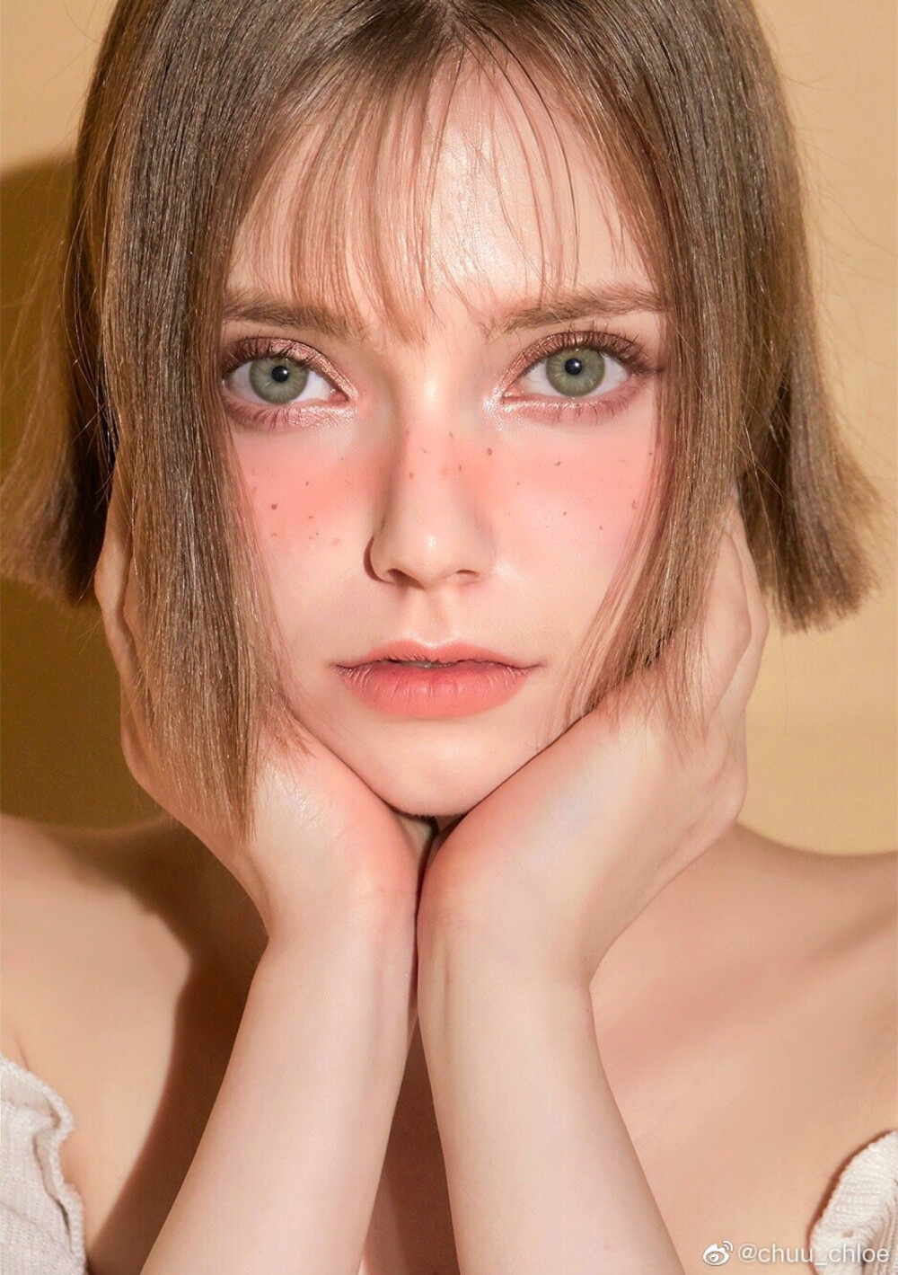 chuu模特 chloe