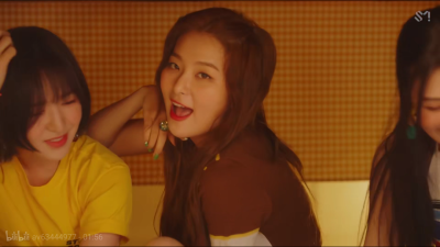 red velvet seulgi 姜涩琪 康瑟琪 mv 自截