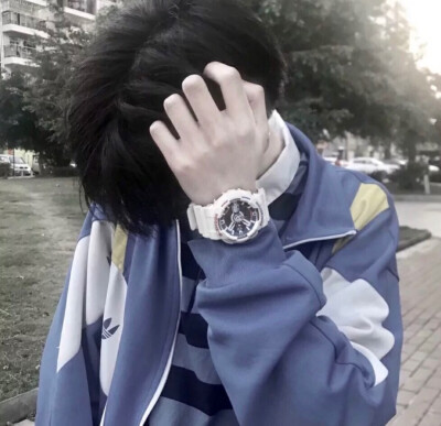 不谈恋爱逼事没有
