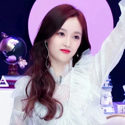 IDOL头像_吴宣仪.