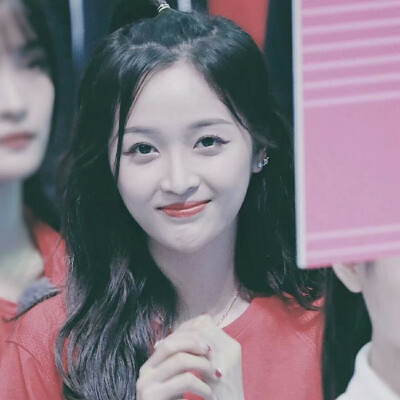 IDOL头像_吴宣仪.