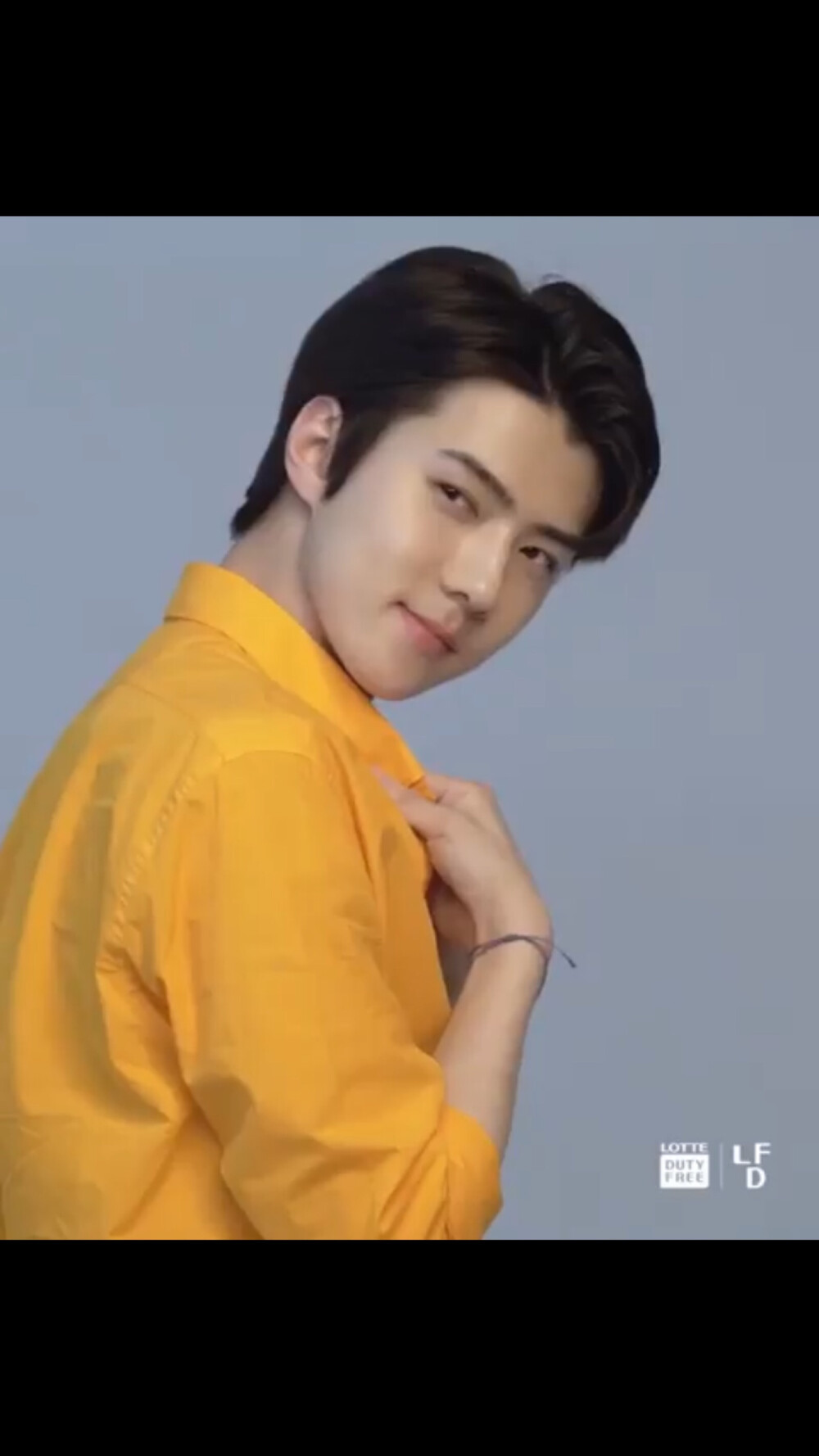 吴世勋/lotte duty free sehun focus/720p壁纸自截+黄衬衫少年+移动的雕像+我吴总穿黄色衣服太好看了吧T T 神仙下凡太辛苦了