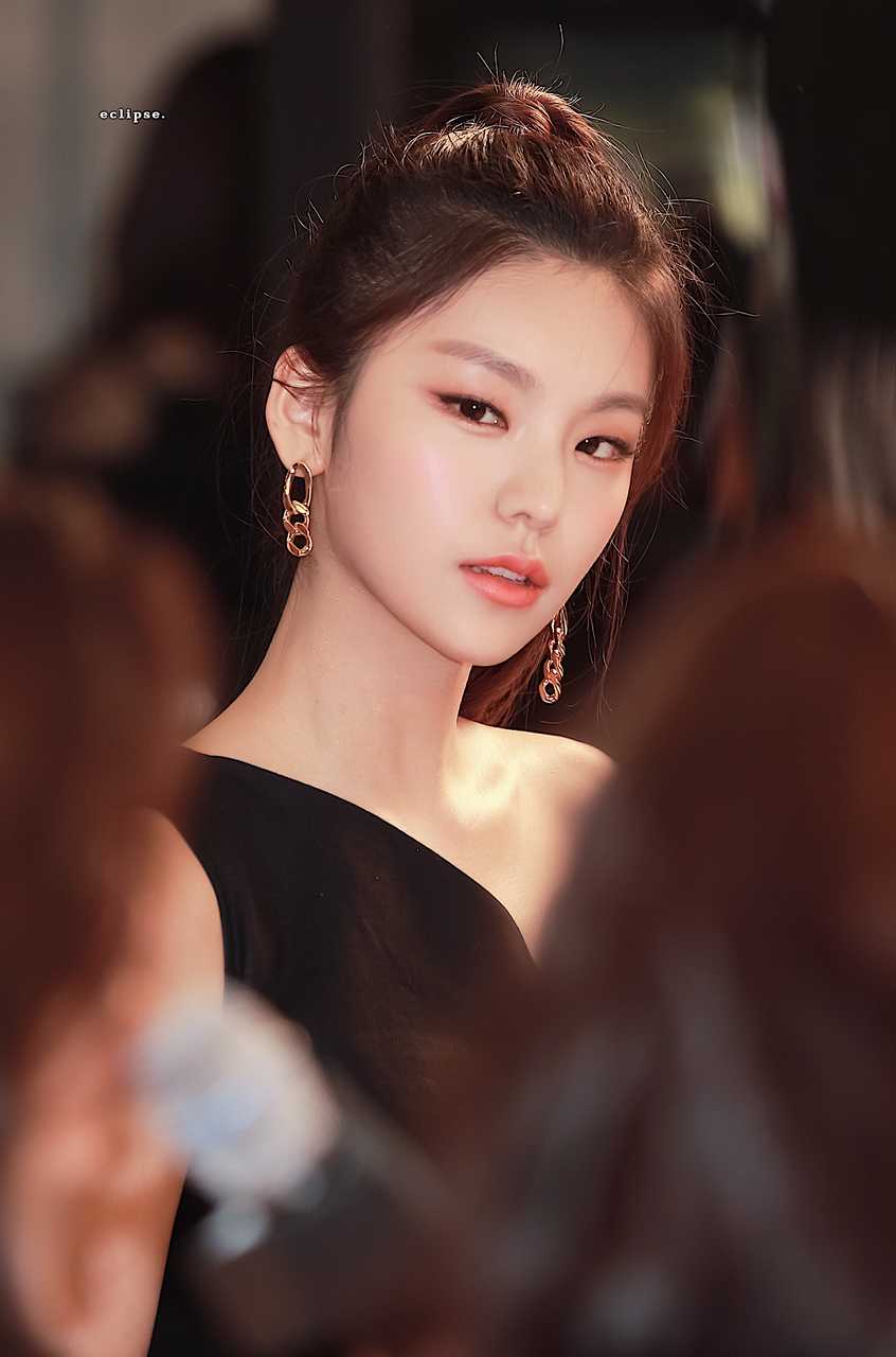 ITZY 黄礼志