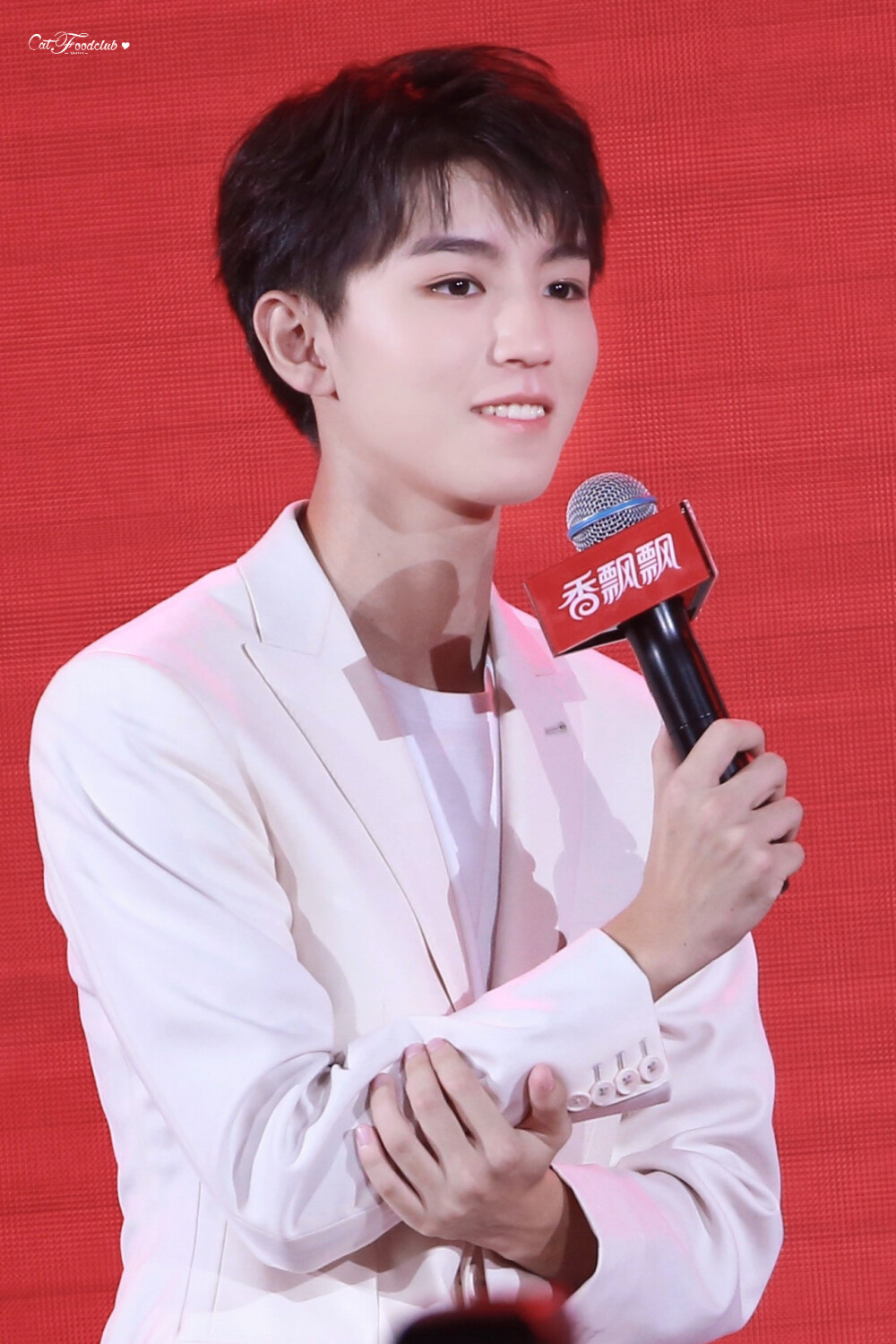 王俊凯×2019.08.19 香飘飘品牌新升级发布会×cr：logo