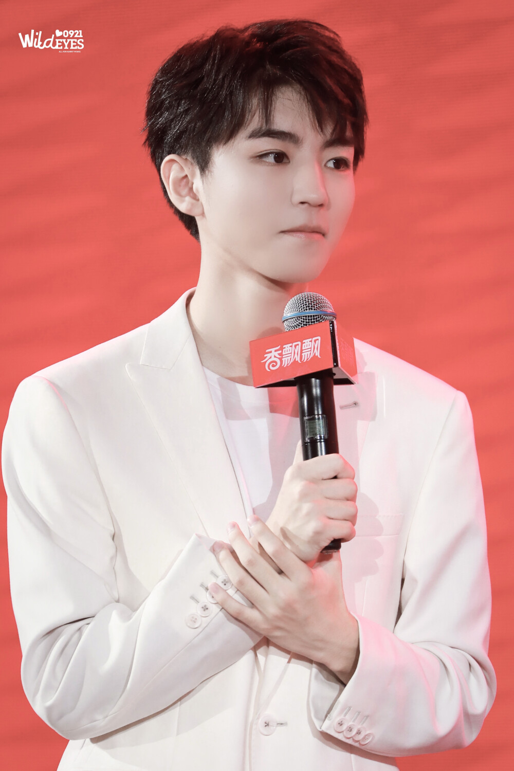 王俊凯×2019.08.19 香飘飘品牌新升级发布会×cr：logo