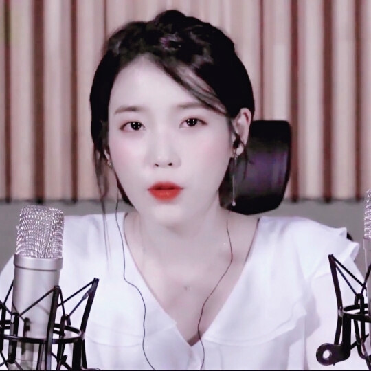 ©初倾
原截洛稚