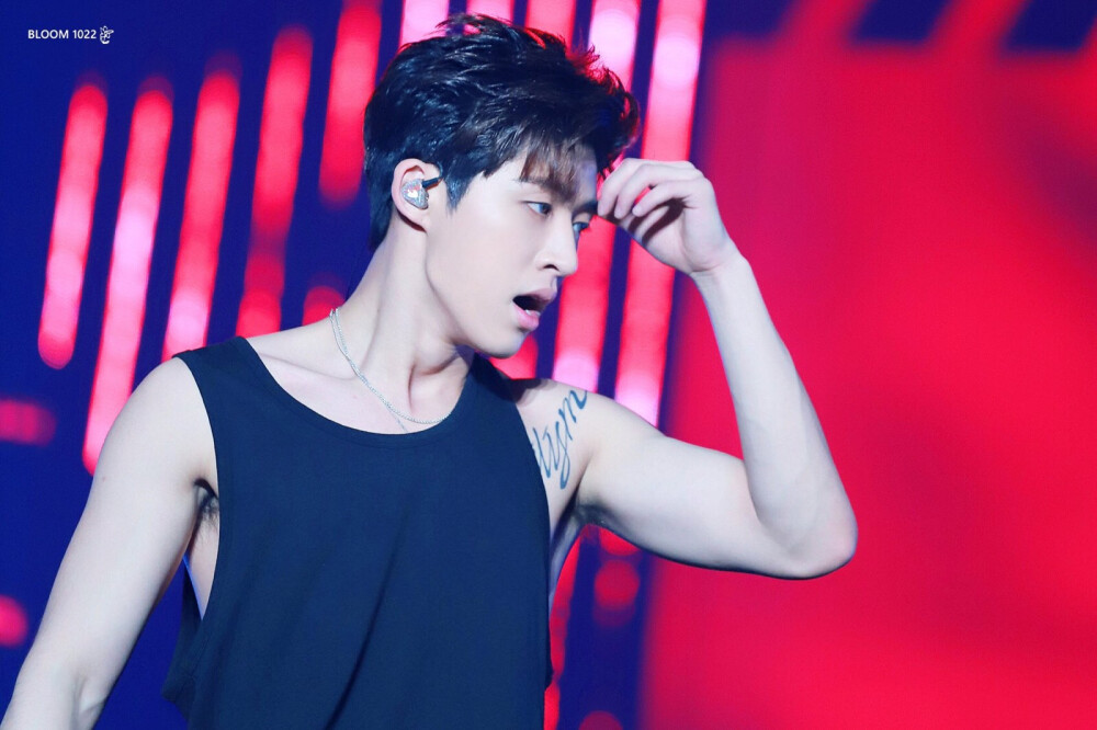 iKON. B.I 김한빈 cr.Bloom_of1022