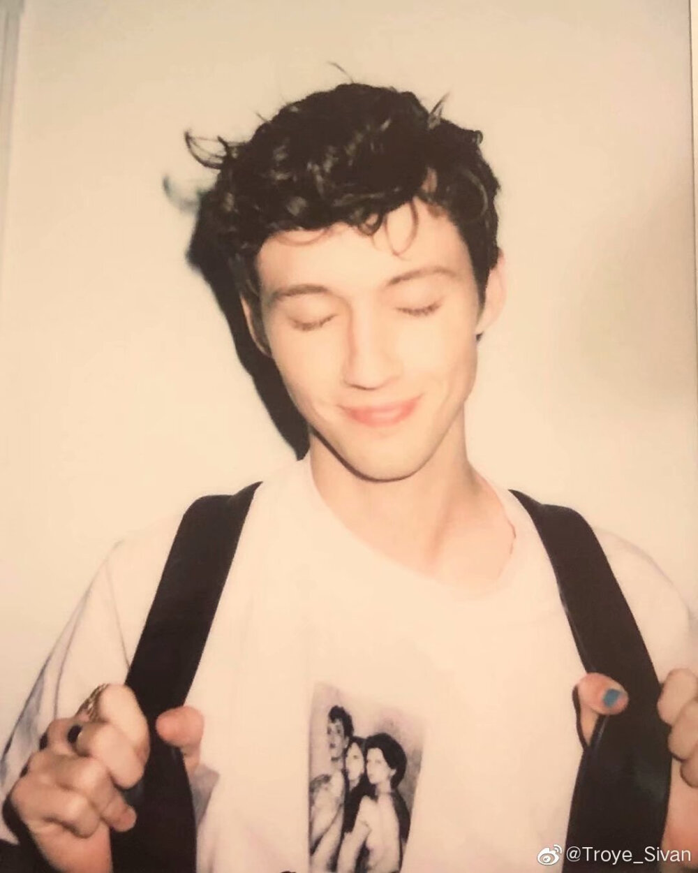 troye
