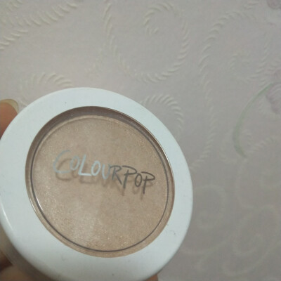 【colourpop lunch money】