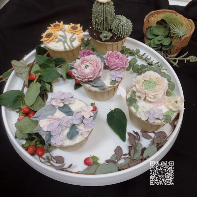 裱花蛋糕 韩式裱花 纸杯 