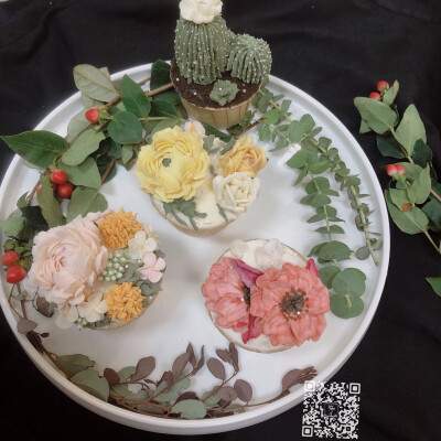 裱花蛋糕 韩式裱花 纸杯 