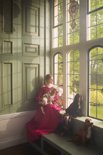 "Downton Revisited"
Laura Carmichael by Richard Phibbs
Town and Country UK 2019 ​​​