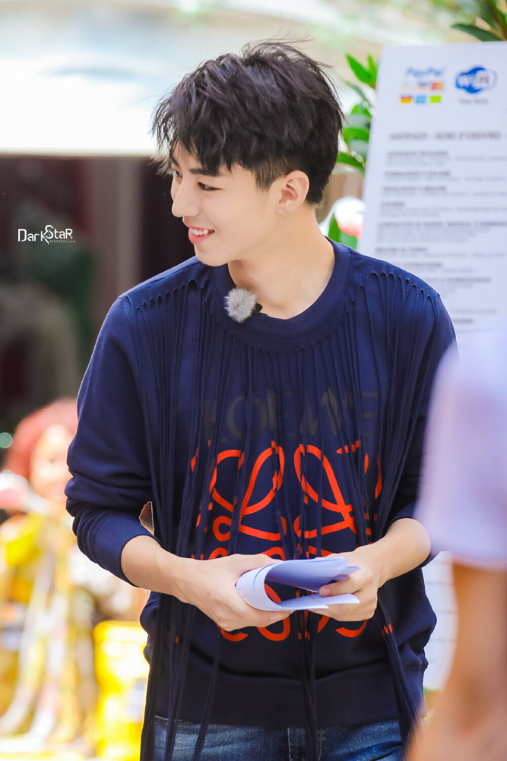 王俊凯190612中餐厅第三季录制高清