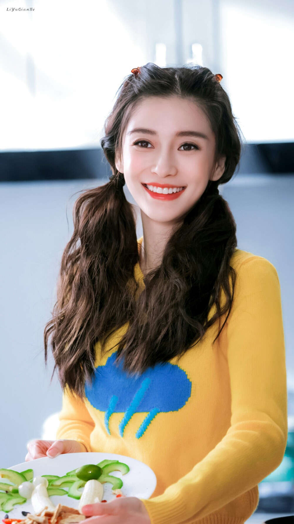 Angelababy
cr.鯉魚淺戈_