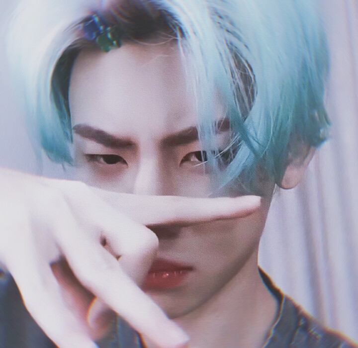 小鬼，王琳凯/自调头像。
二传标明宋颂星。