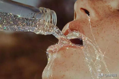 如果世界变得Bling bling✨闪闪发亮✨会怎样？