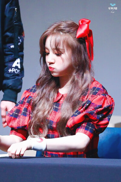 雨琦可二改©yuqi_9999