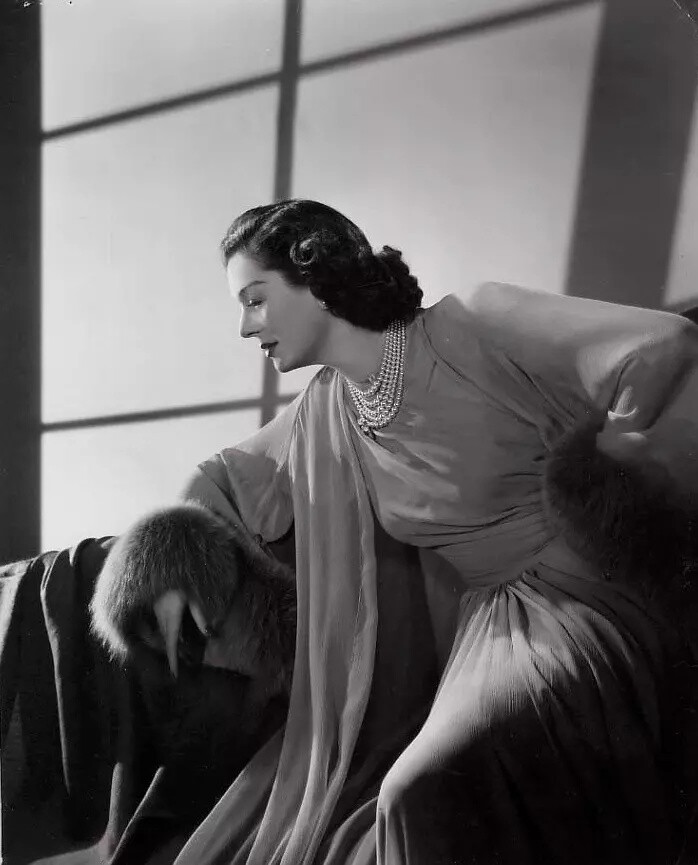 罗莎琳德·拉塞尔 rosalind russell