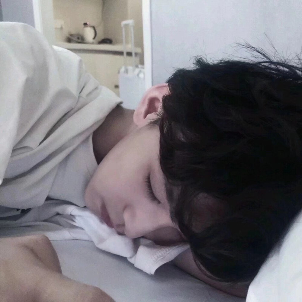 上次下载堆糖感觉变了现在又好了开心哈哈欢迎关注收藏和点赞