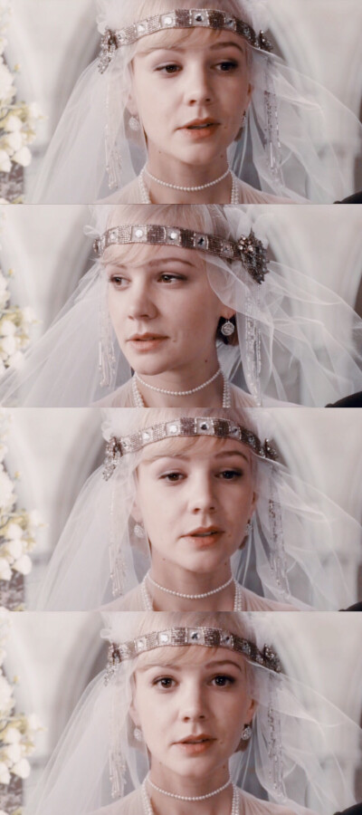 凯瑞·穆丽根（Carey Mulligan）。
出自《了不起的盖茨比》黛西·布坎南（Daisy Buchanan）。
自截自制。