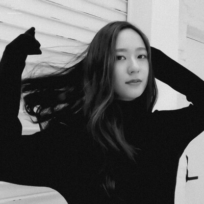 郑秀晶 Krystal cr：BerryKry1994