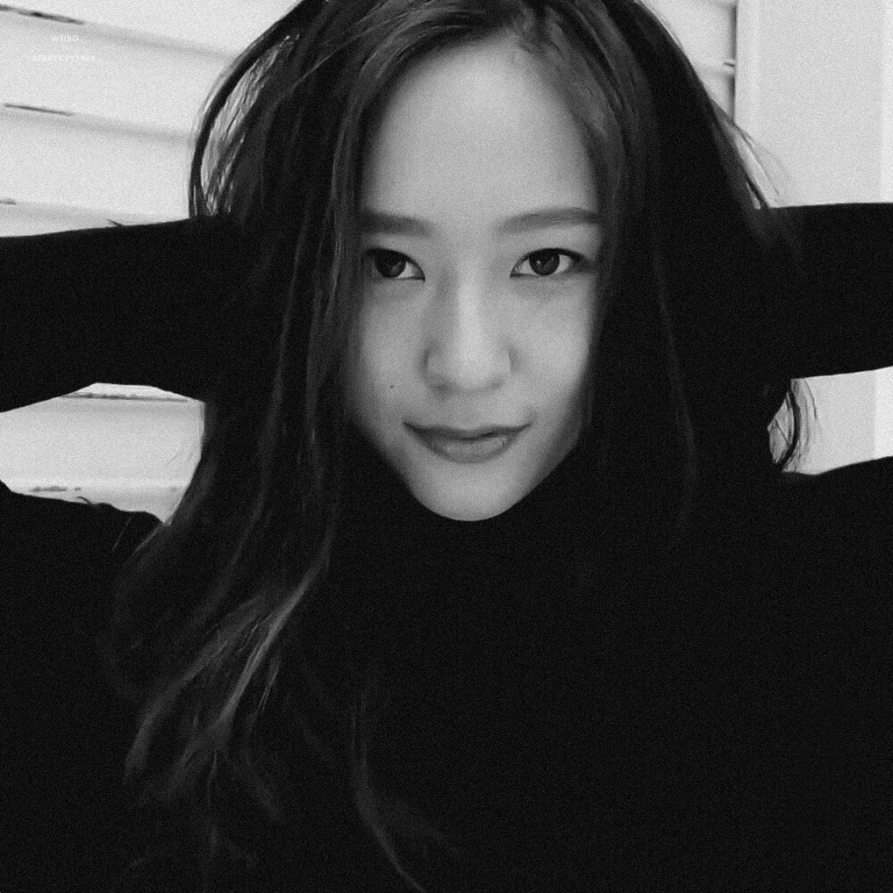 郑秀晶 Krystal cr：BerryKry1994