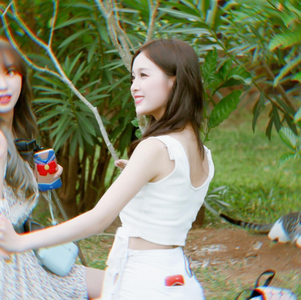 吴宣仪程潇闺蜜头像