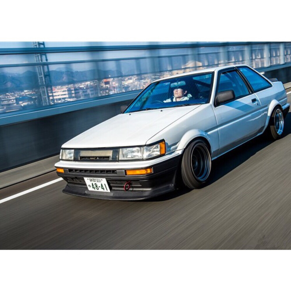 AE86