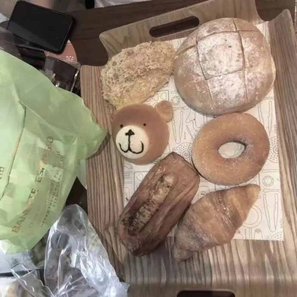 这里葭酱
每晚18:00准时营业 希望你们喜欢呀