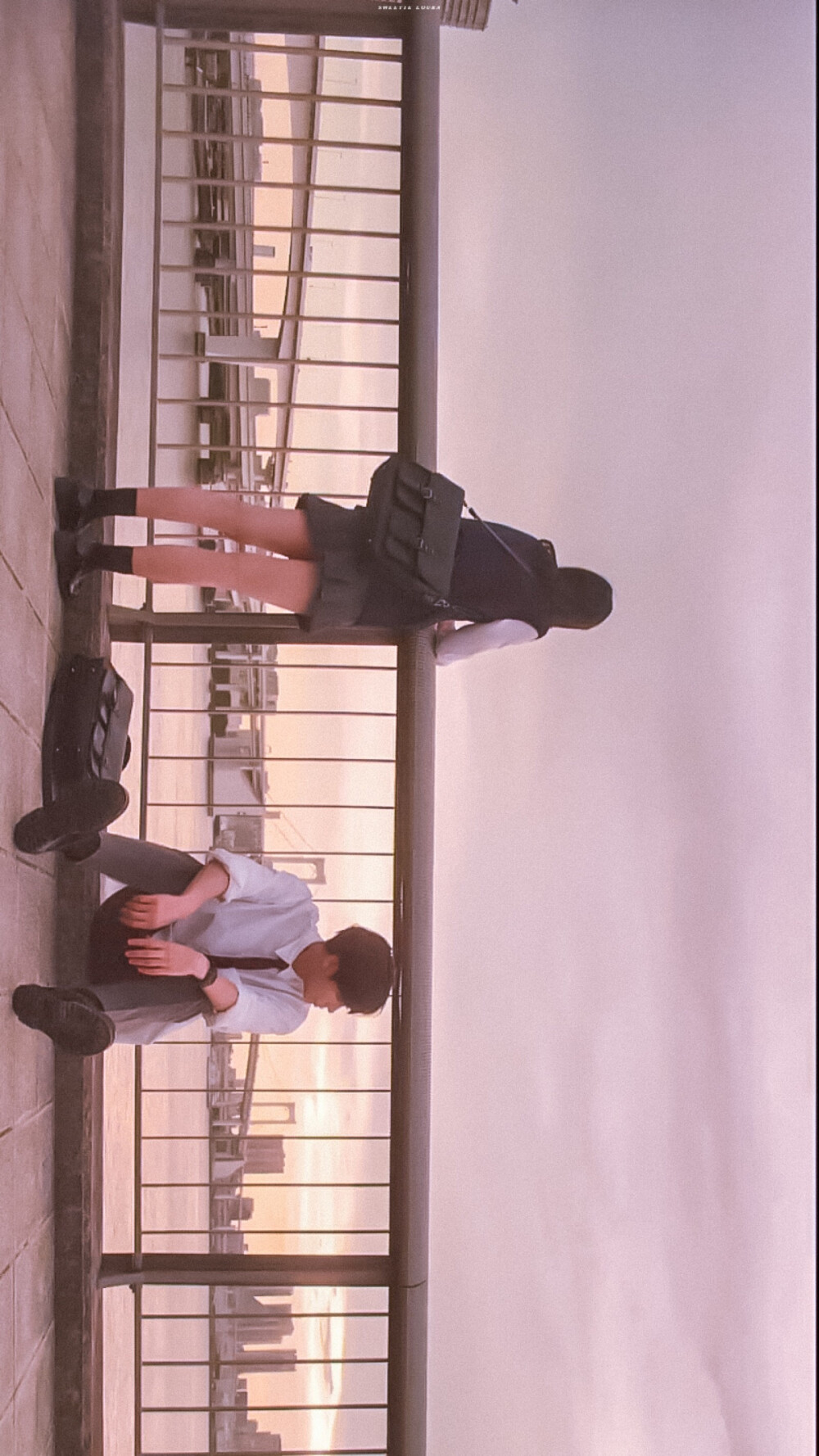 世间情动 不过盛夏白瓷梅子汤 碎冰碰壁当啷响