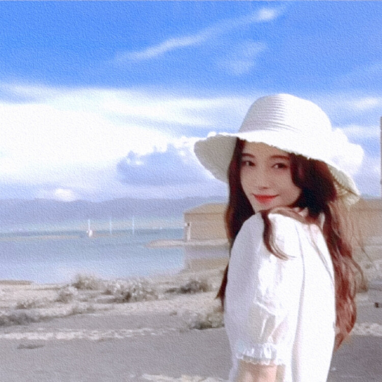 #鞠婧祎微博更新 崽崽真可爱嘿嘿嘿
