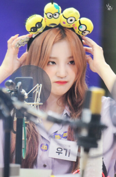 宋雨琦
190701 IDOL RADIO
©️13einfullbloom
<禁二改禁商用 转载请注明原出处>
奇奇怪怪的小表情也很可爱！