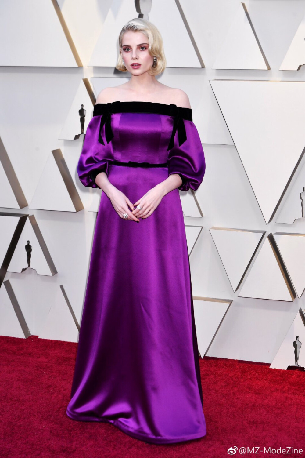 Academy Awards｜奥斯卡红毯上的星光：Lady Gaga in Alexander McQueen &Tiffany.CO/ Charlize Theron in Christian Dior & Bvlgari/ Lucy Boyton in Rodarte/ Gemma Chen in Valentino/ Constance Wu in Atelier Versace/ Emma Stone in Louis Vuitton/ Laura Harrier in Louis Vuitton/ Brie Larson in Celine/ Emilia Clark in Balmain 谁是你心中的最佳红毯呢？
#奥斯卡#