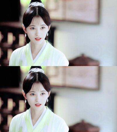 鞠婧祎.韩芸汐。