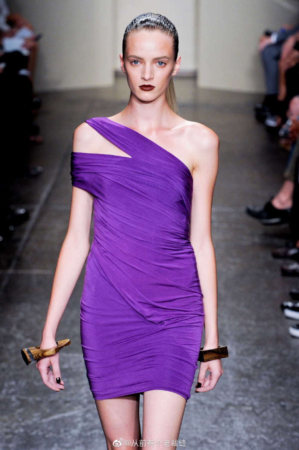 Daria Strokous @ Donna Karan S/S 2012 ​​​